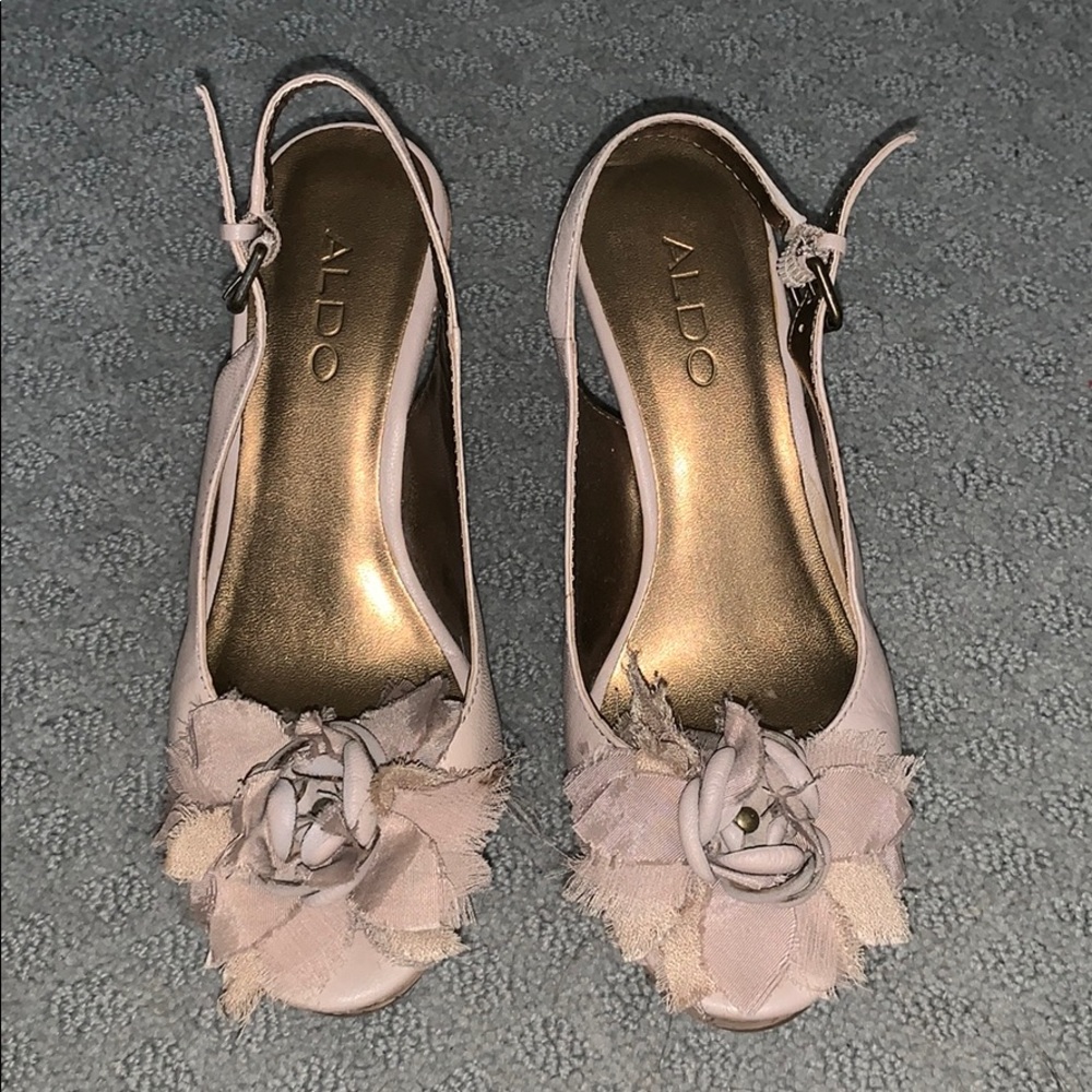 ALDO WEDGES
